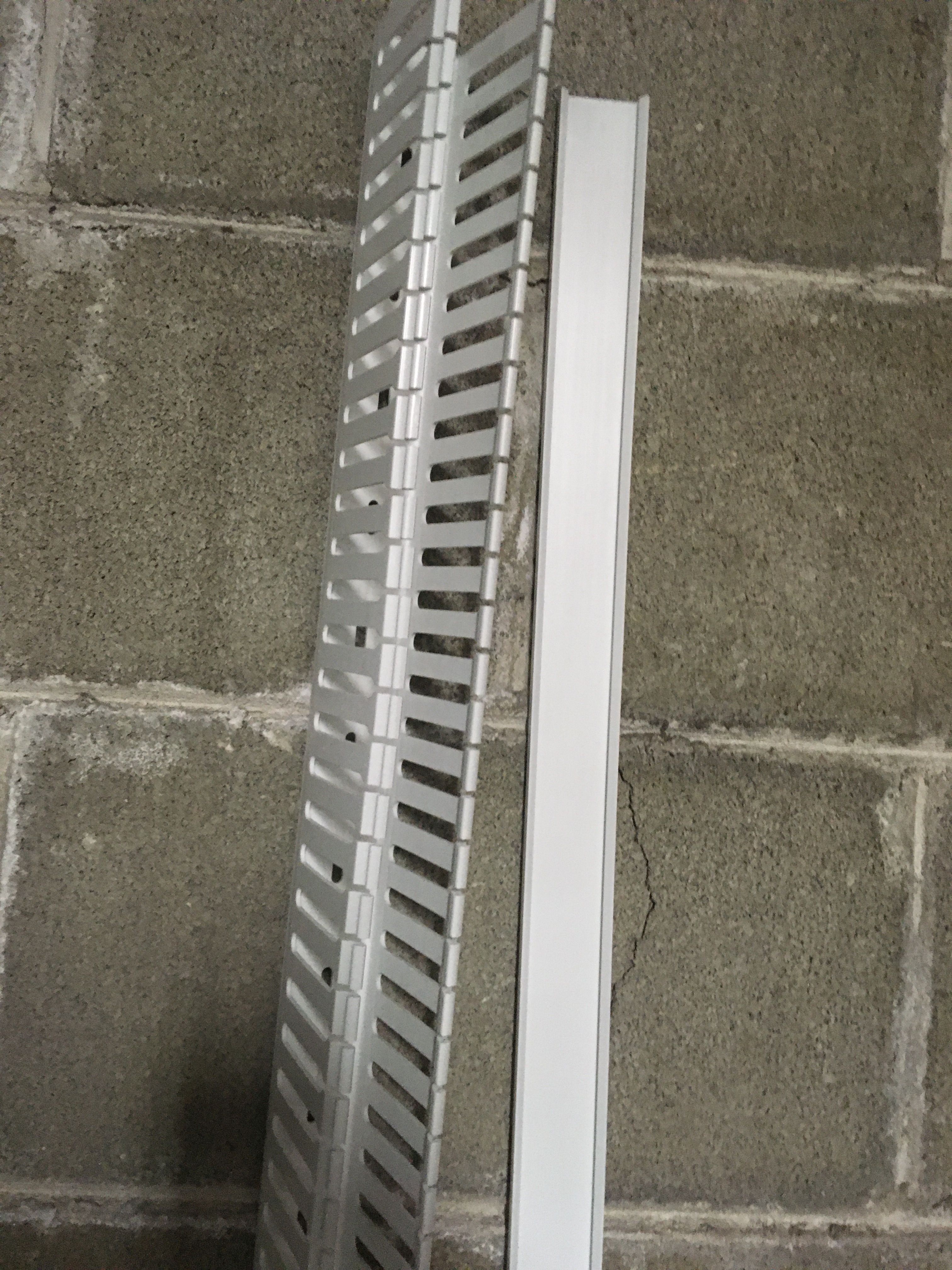 VD15-3W VD15-3W Kele White wire duct. 1-1/2 X 3 inches from SCHNEIDERELE
