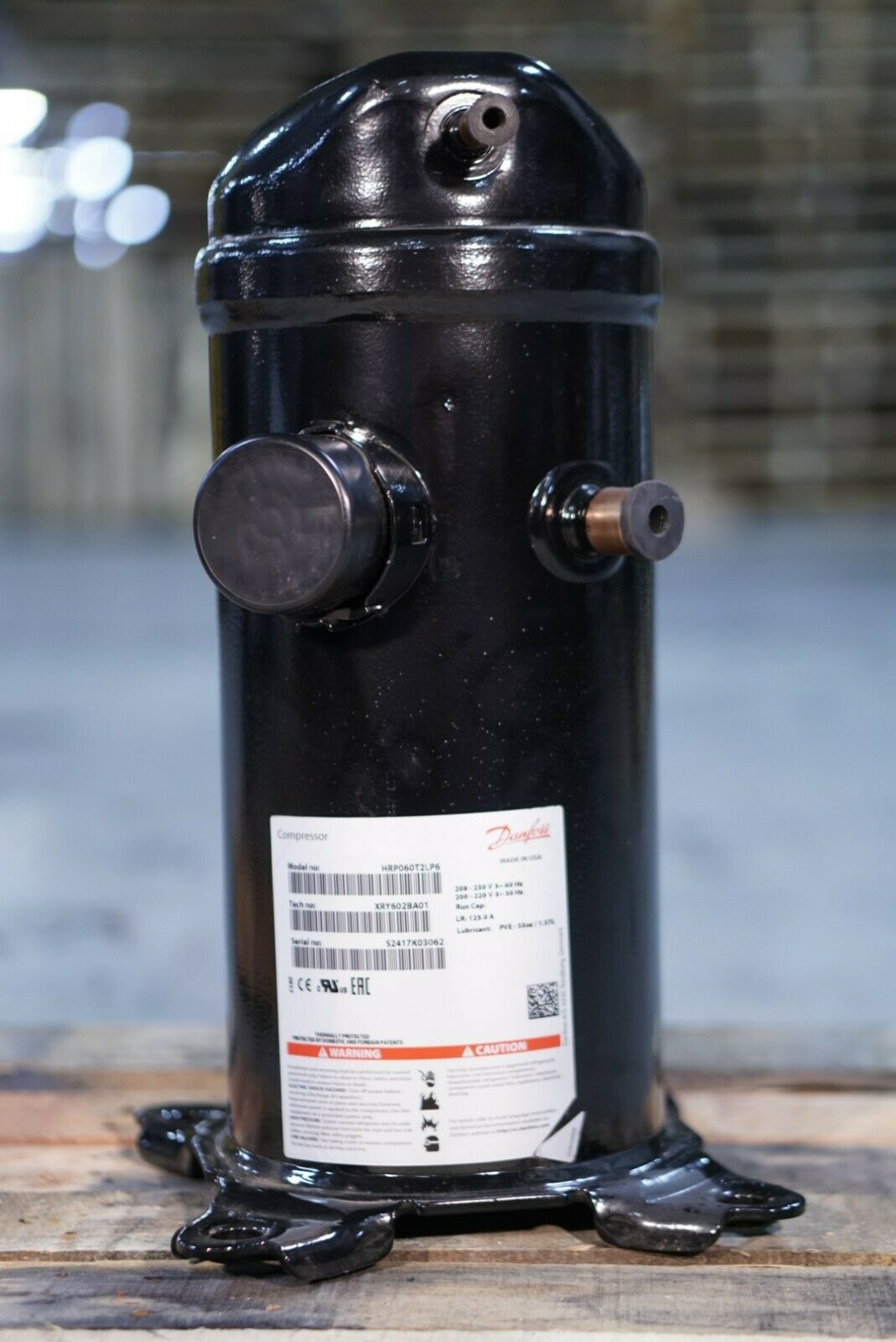 AW705EH-093-J7 AW705EH-093-J7  Tecumseh Awg5524exn Air Conditioning Compres