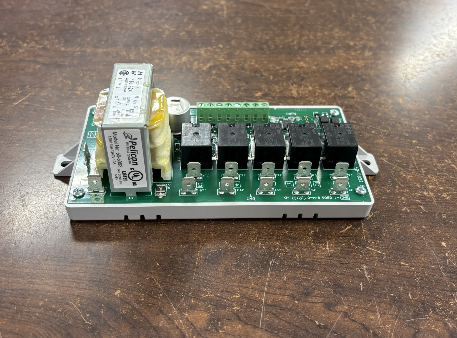 50-5093 50-5093 Pelican Wireless Line voltage relay pack. from Building HVA
