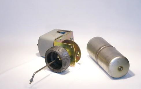 9037HG33 9037HG33 Square D 2.5" NPT Float Switch, Right Float from Building